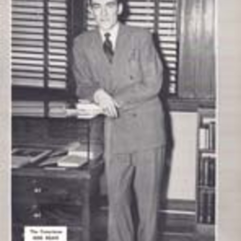 http://yearbook.sfc.edu/omeka/files/1949/Thumbnails/JPEG/YB1949_Part46.jpg